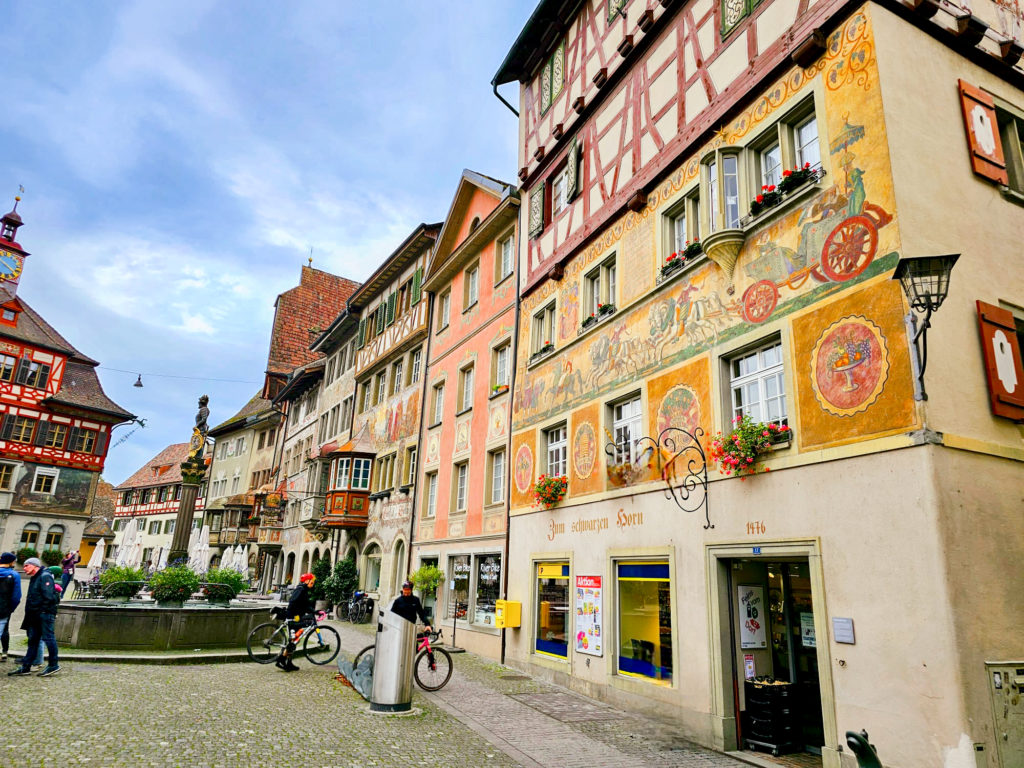 Carte postale de nos résidents en vacances en Suisse alémanique ...